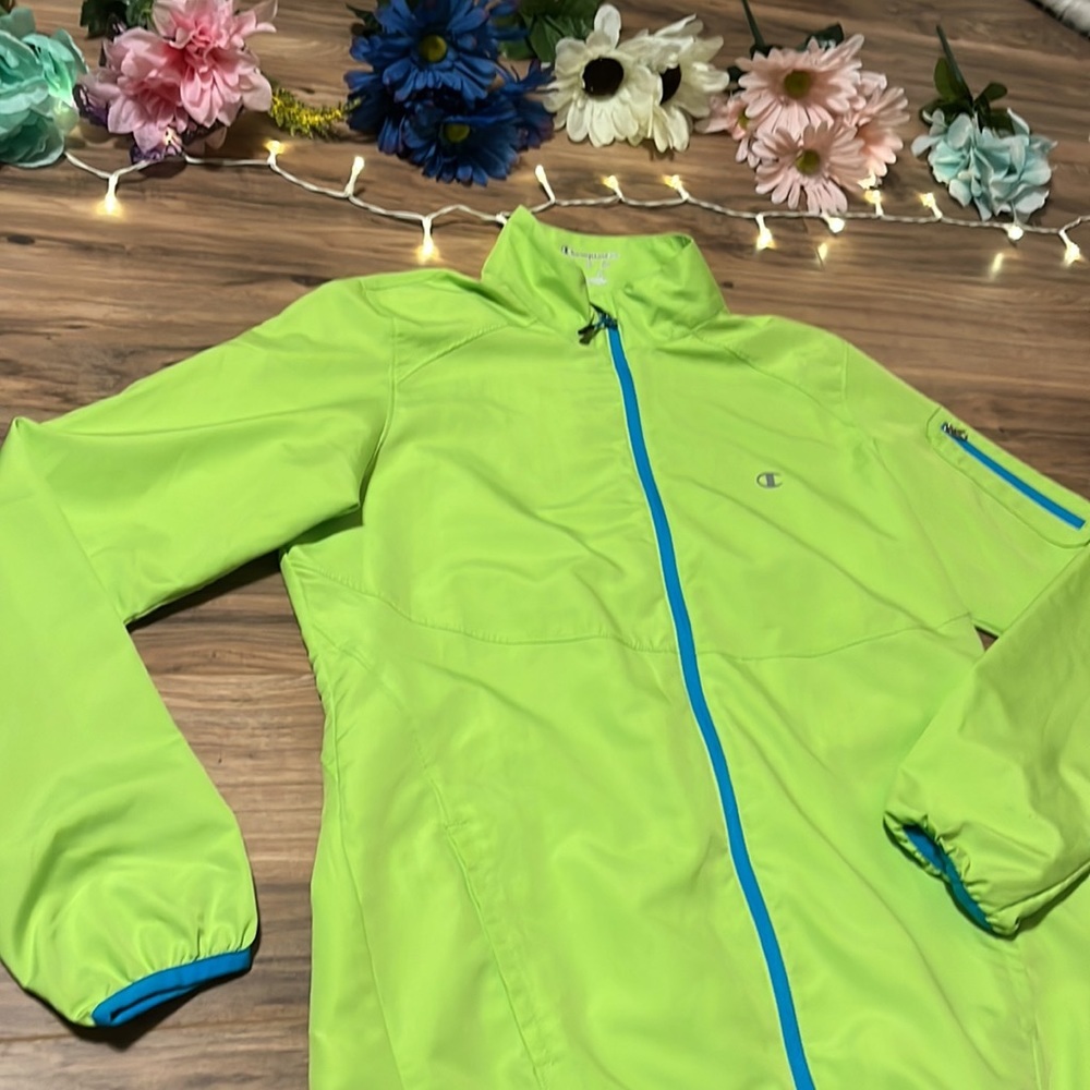 Lightweight Active Jacket - Picture 3 of 9